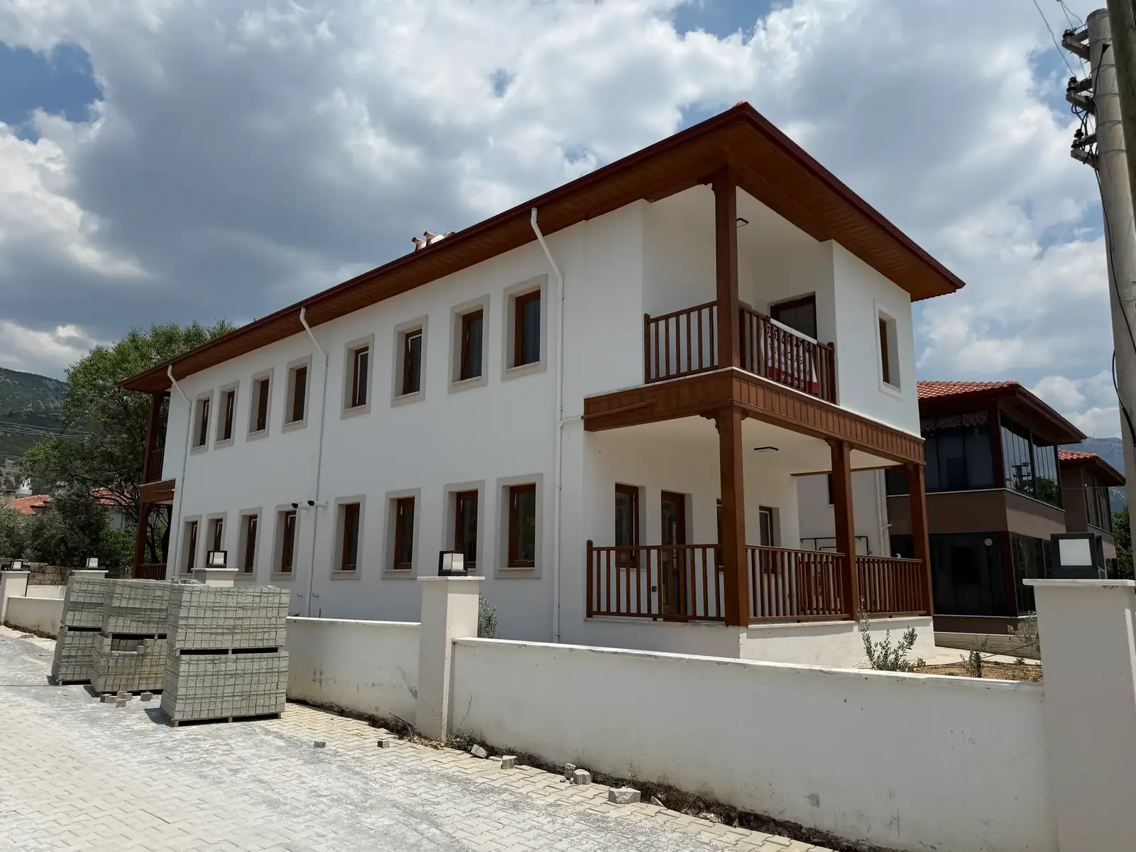 Turunç Yapı Mustafa Sivri Villası, Menteşe Düğerek